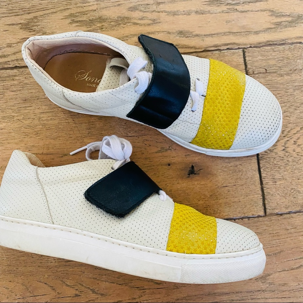 sonatina white leather yellow and black wide velcro strap sneakers womens 6.5